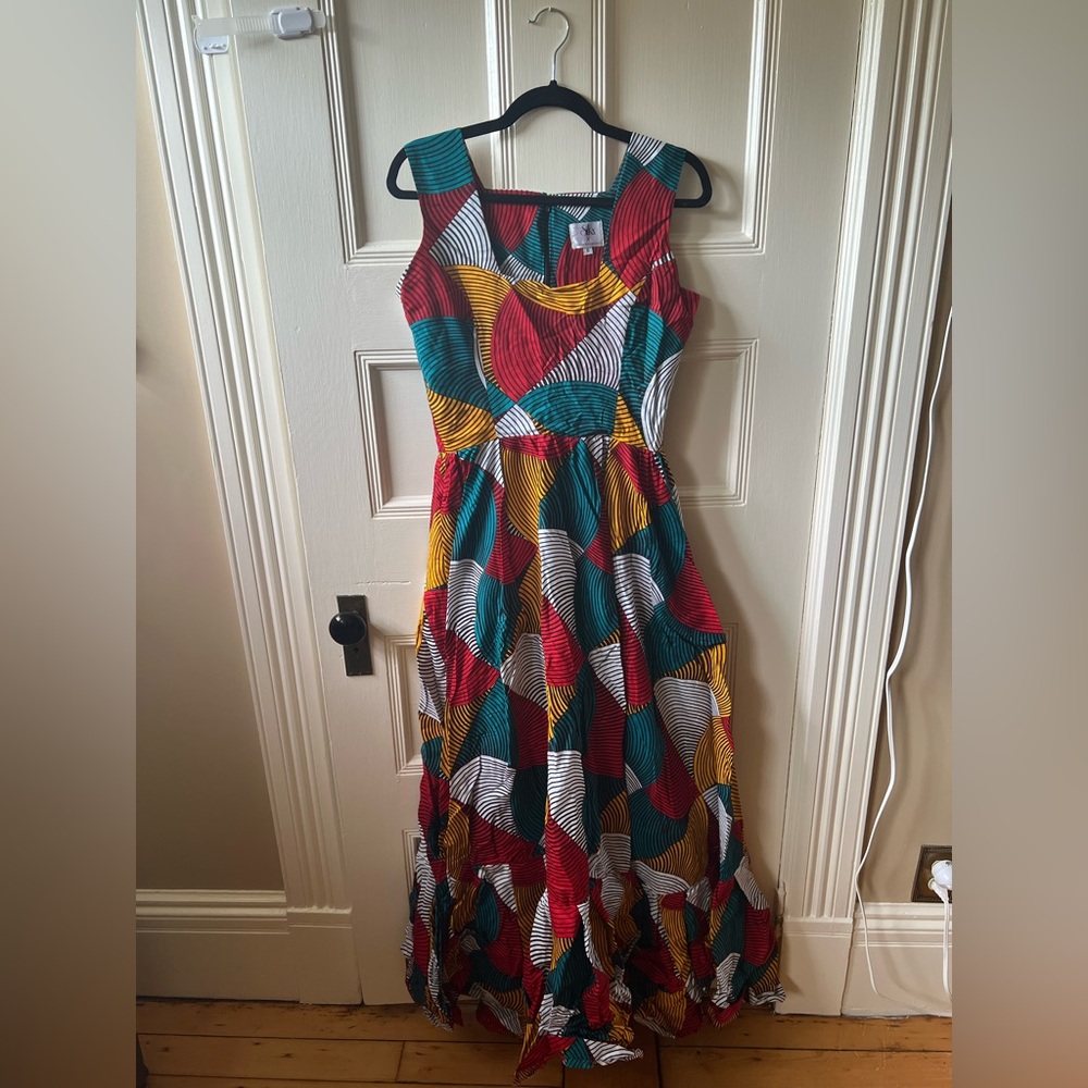 SIKA | Geometric Maxi Dress - Picture 4 of 8